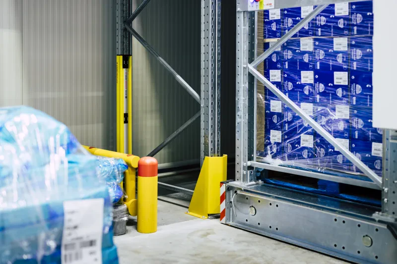 Rack and column protection