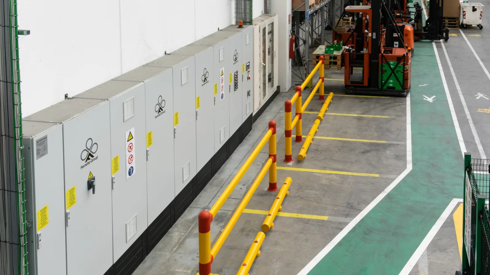 Pedestrian guidance in an indoor industrial area