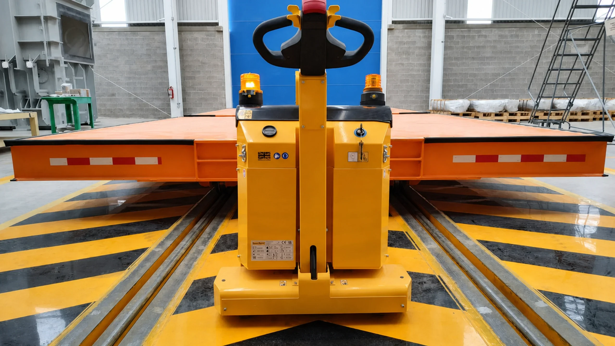 Coupling and operator